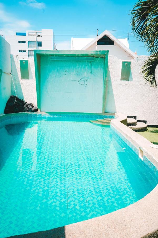 Hotel Manta Beach Madrigal Exterior foto