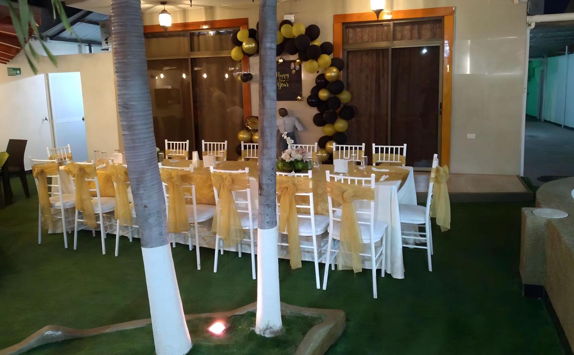 Hotel Manta Beach Madrigal Exterior foto